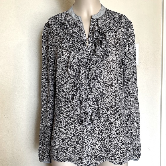 Tory Burch Tops - Tory Burch Silk Leopard Print Ruffle Front
Blouse, size 2 womens
